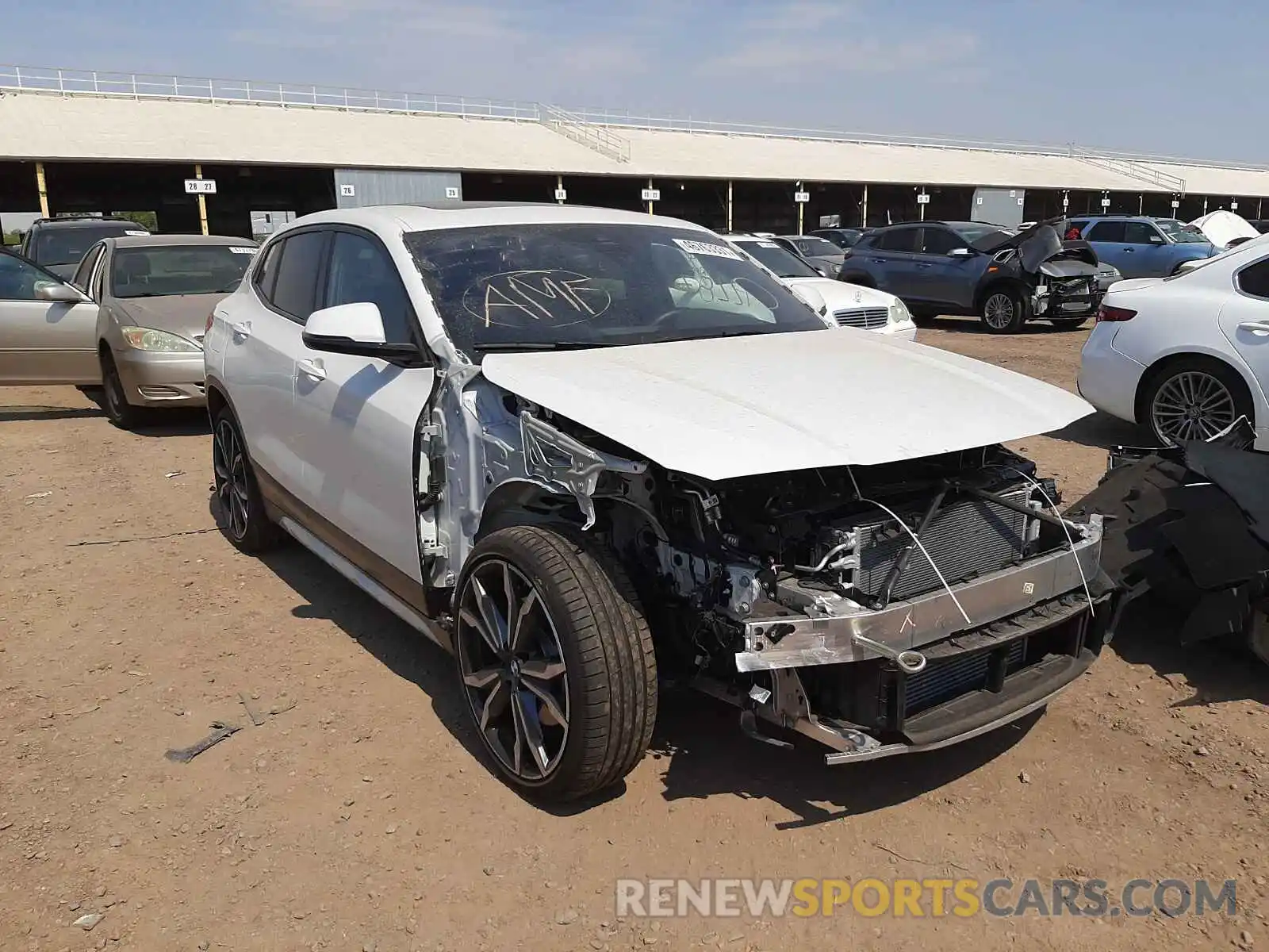 1 Photograph of a damaged car WBXYJ1C06L5N99868 BMW X2 2020