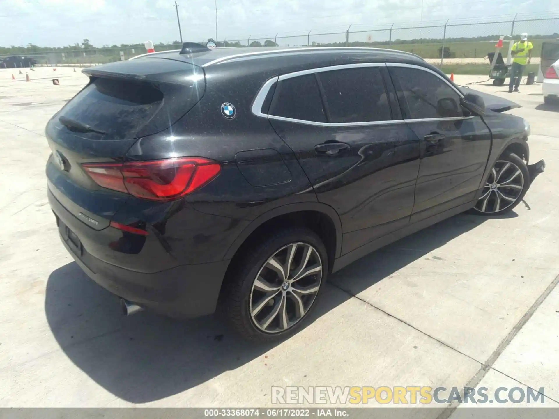 4 Photograph of a damaged car WBXYJ1C07L5R24852 BMW X2 2020