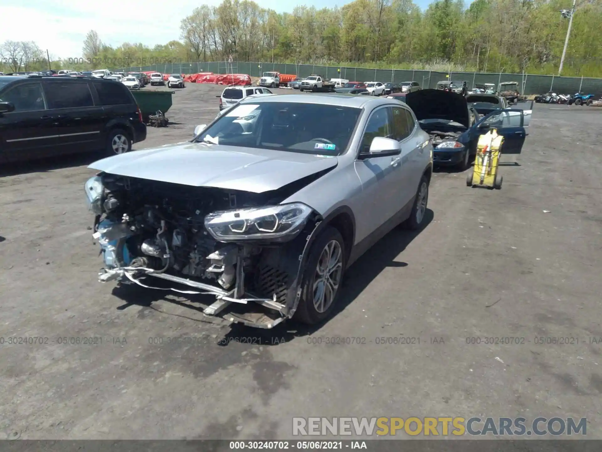 2 Photograph of a damaged car WBXYJ1C08L5P24028 BMW X2 2020