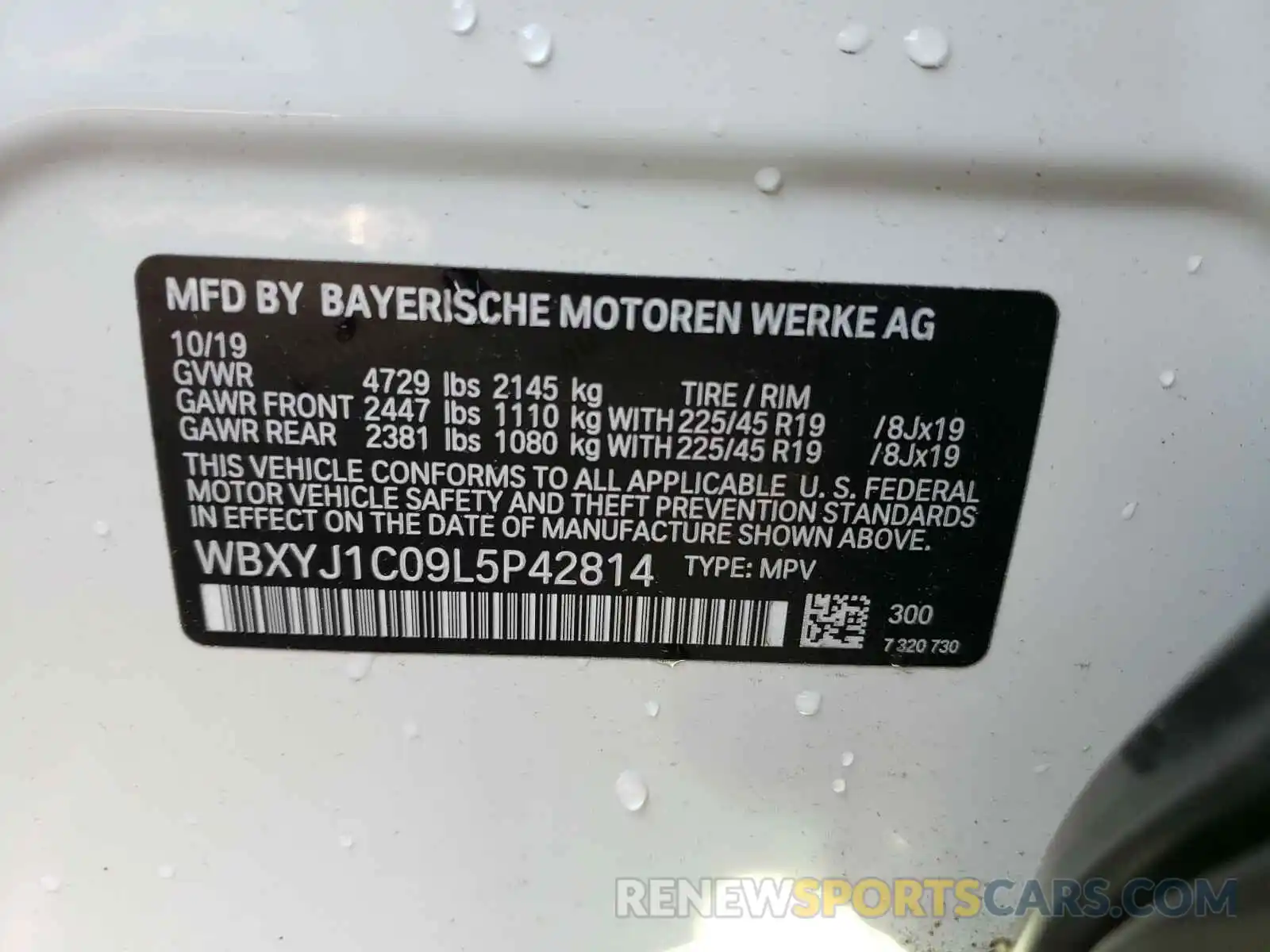 10 Photograph of a damaged car WBXYJ1C09L5P42814 BMW X2 2020