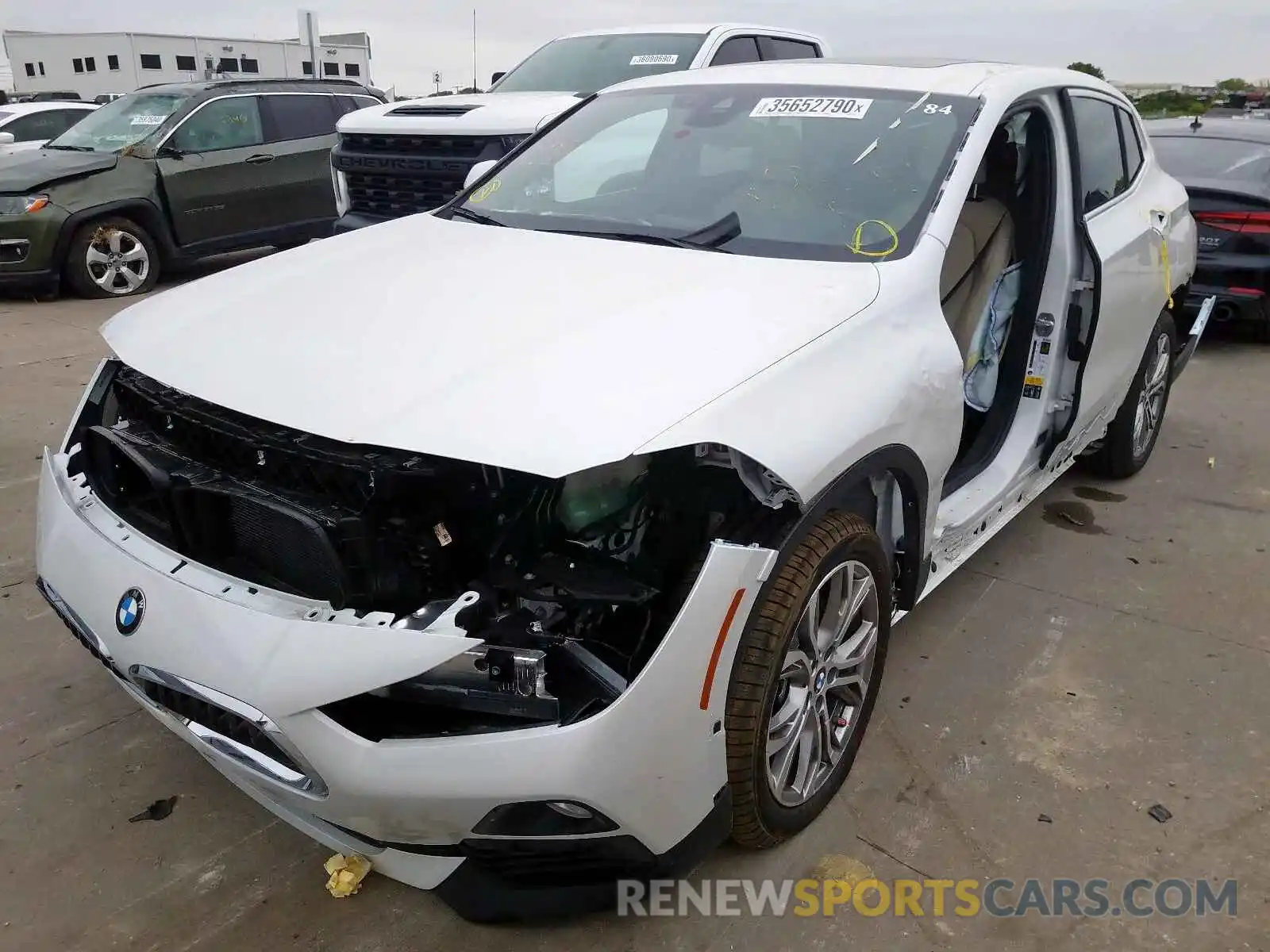 2 Фотография поврежденного автомобиля WBXYJ1C09L5P49830 BMW X2 2020