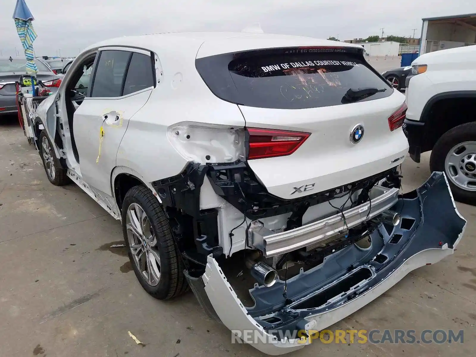 3 Фотография поврежденного автомобиля WBXYJ1C09L5P49830 BMW X2 2020