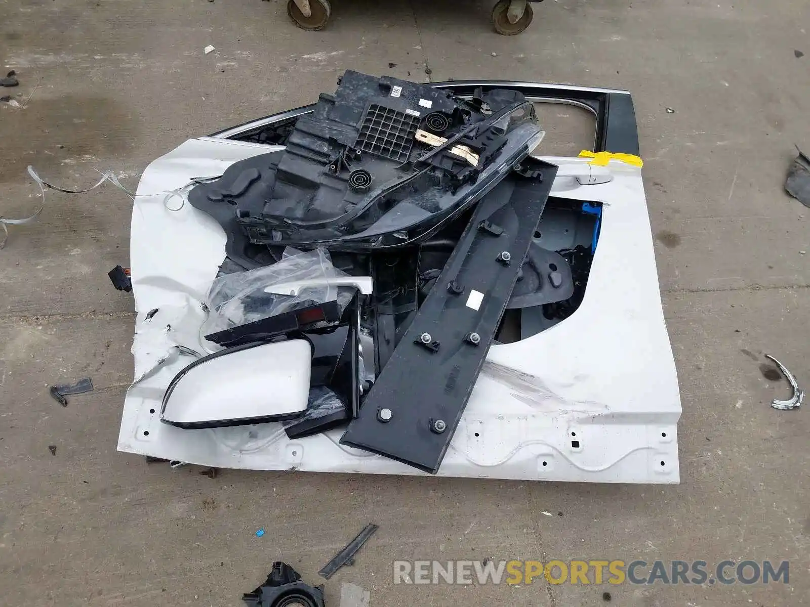 9 Фотография поврежденного автомобиля WBXYJ1C09L5P49830 BMW X2 2020