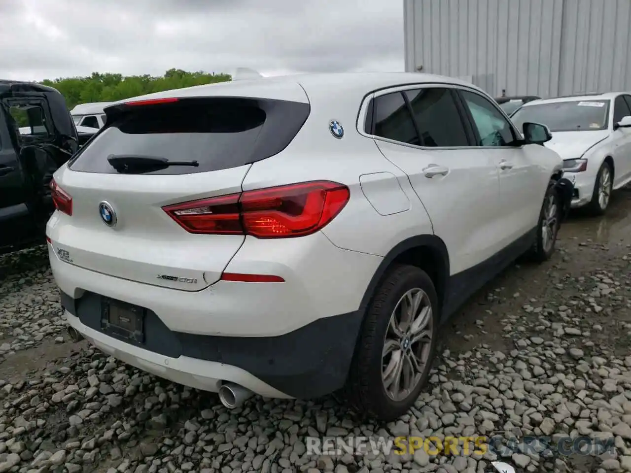 4 Photograph of a damaged car WBXYJ1C09L5P62013 BMW X2 2020