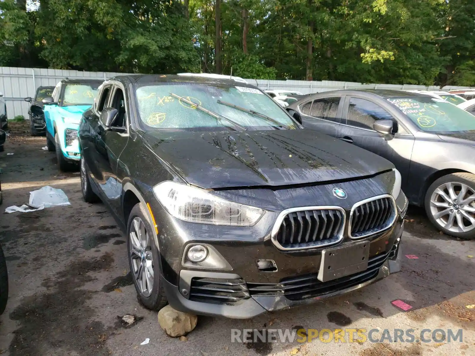 1 Photograph of a damaged car WBXYJ1C09L5P75957 BMW X2 2020