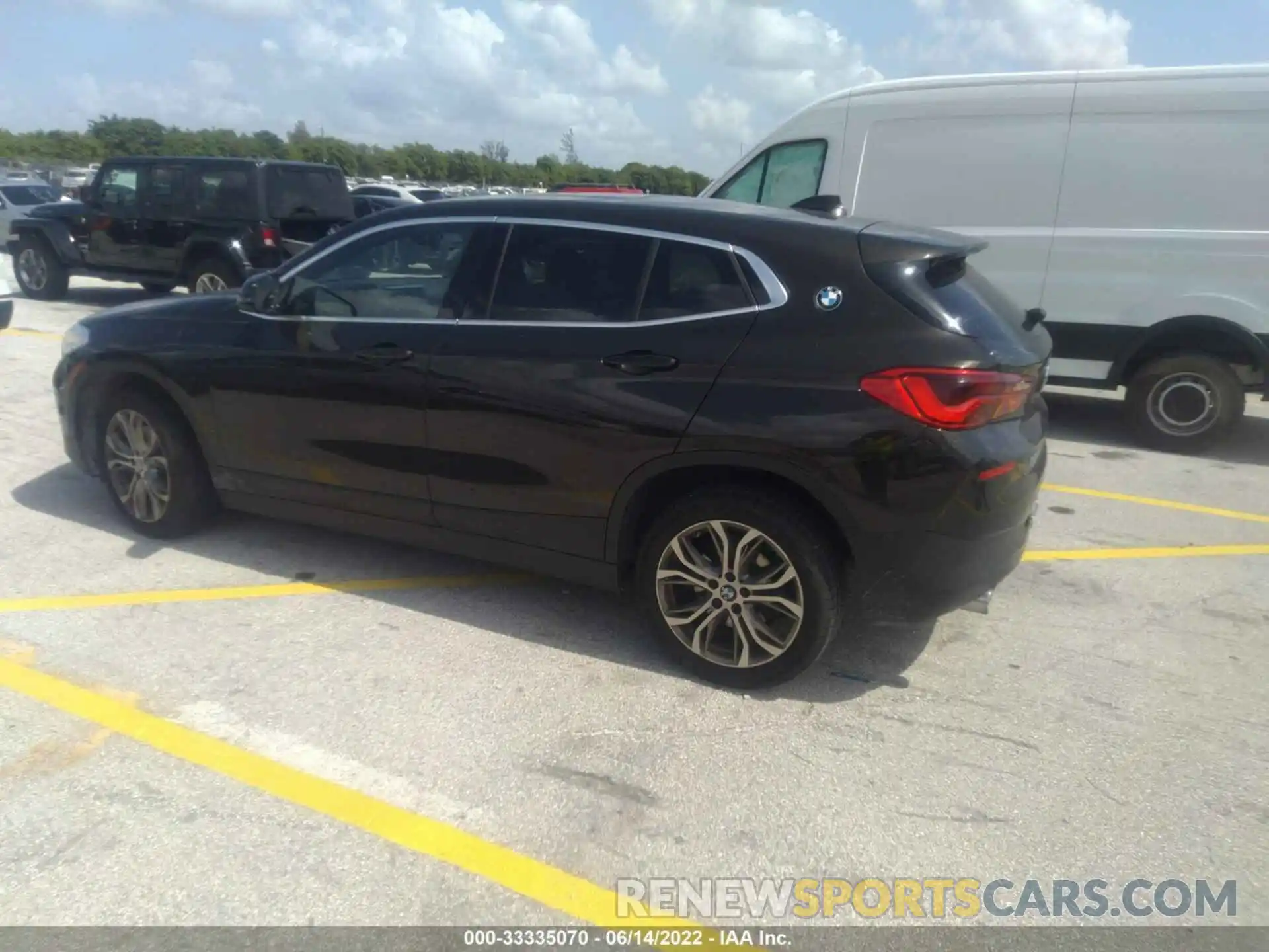 3 Photograph of a damaged car WBXYJ1C09L5R10788 BMW X2 2020