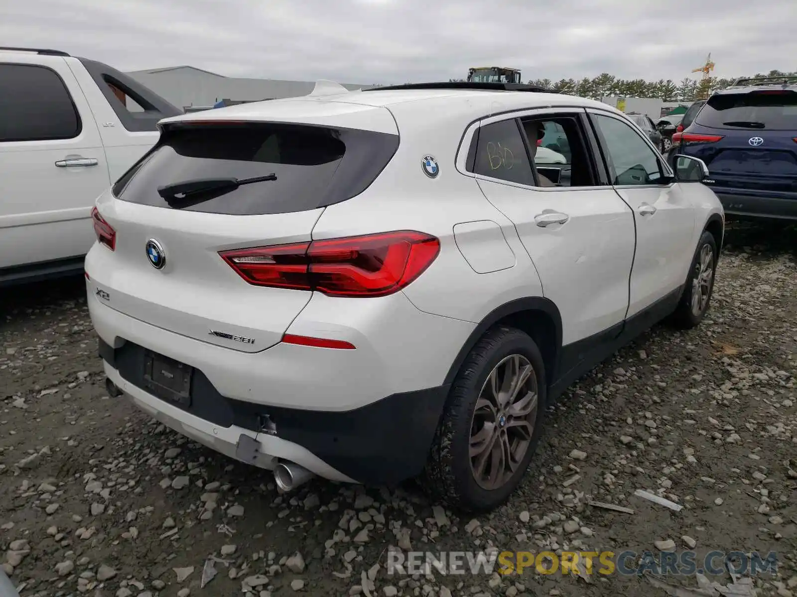 4 Photograph of a damaged car WBXYJ1C0XL5P45124 BMW X2 2020