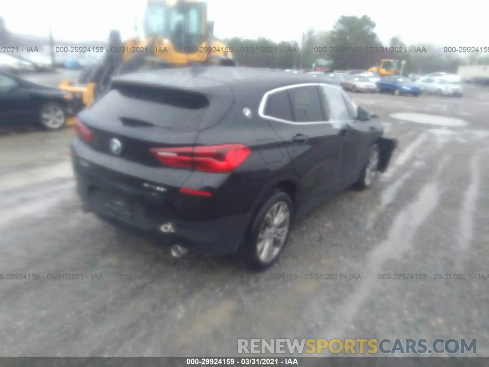4 Photograph of a damaged car WBXYJ1C0XL5R32606 BMW X2 2020