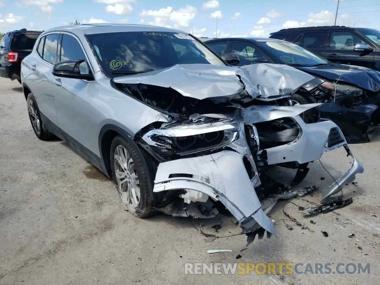 1 Photograph of a damaged car WBXYH9C00M5S09293 BMW X2 2021