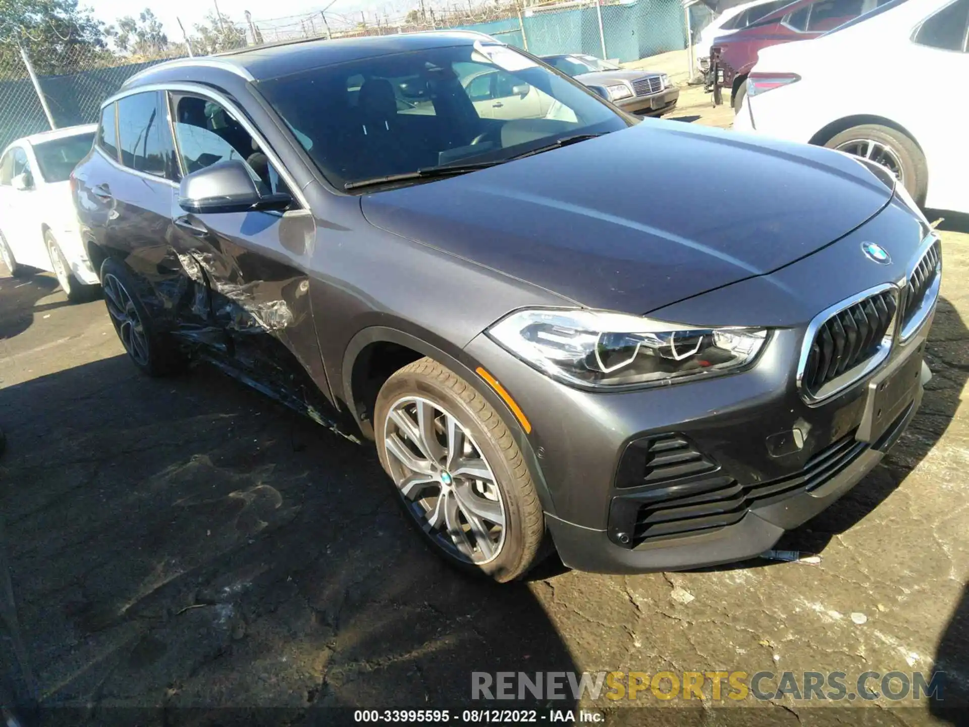 1 Photograph of a damaged car WBXYH9C00M5T12441 BMW X2 2021