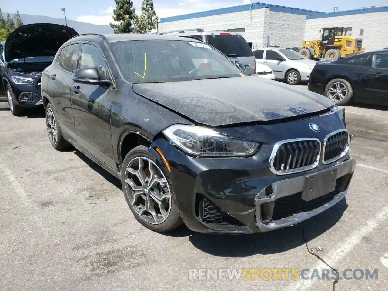 1 Photograph of a damaged car WBXYH9C03M5S21342 BMW X2 2021