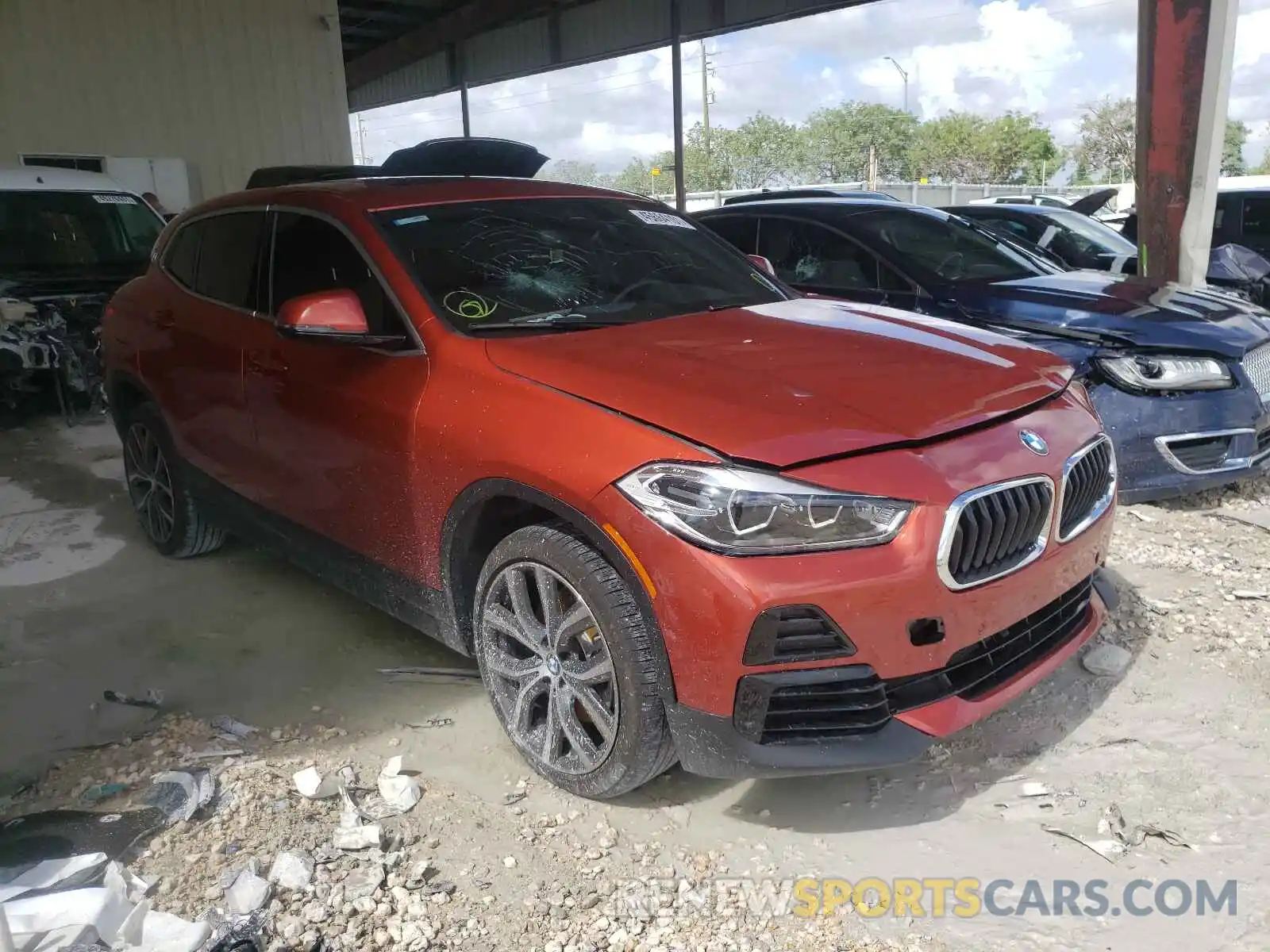 1 Photograph of a damaged car WBXYH9C03M5S76566 BMW X2 2021