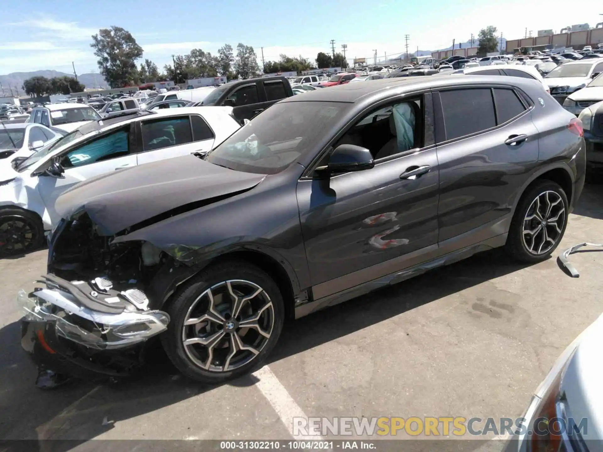 2 Photograph of a damaged car WBXYH9C03M5T04348 BMW X2 2021