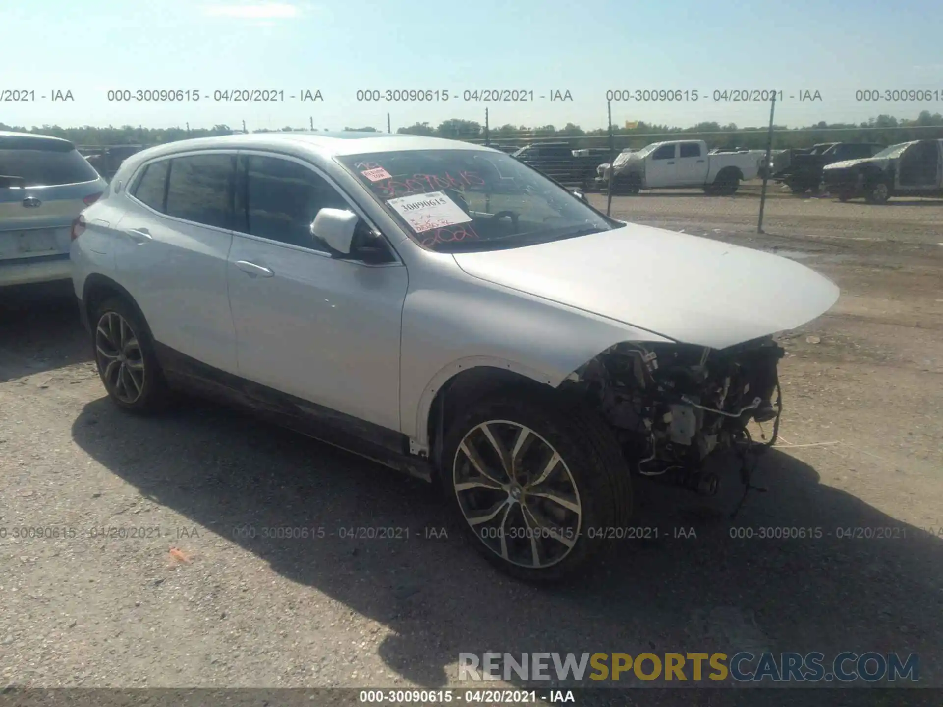 1 Photograph of a damaged car WBXYH9C06M5S48440 BMW X2 2021