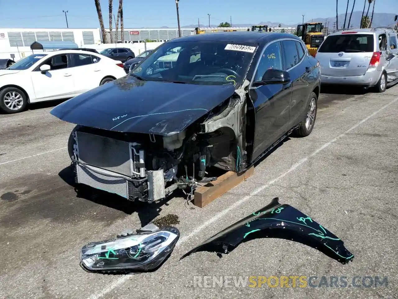 2 Photograph of a damaged car WBXYH9C09M5S79584 BMW X2 2021