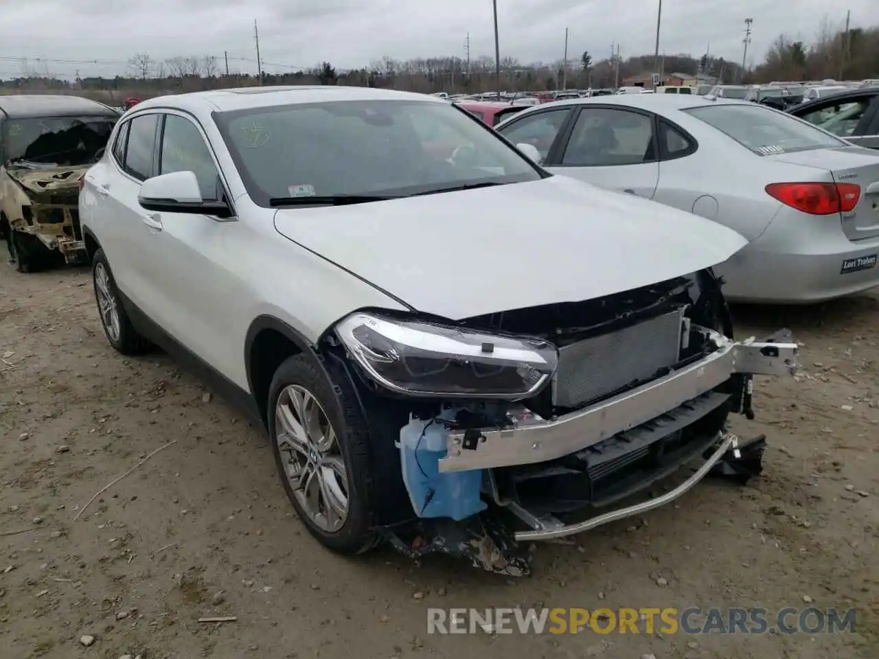 1 Photograph of a damaged car WBXYJ1C00M5S77065 BMW X2 2021