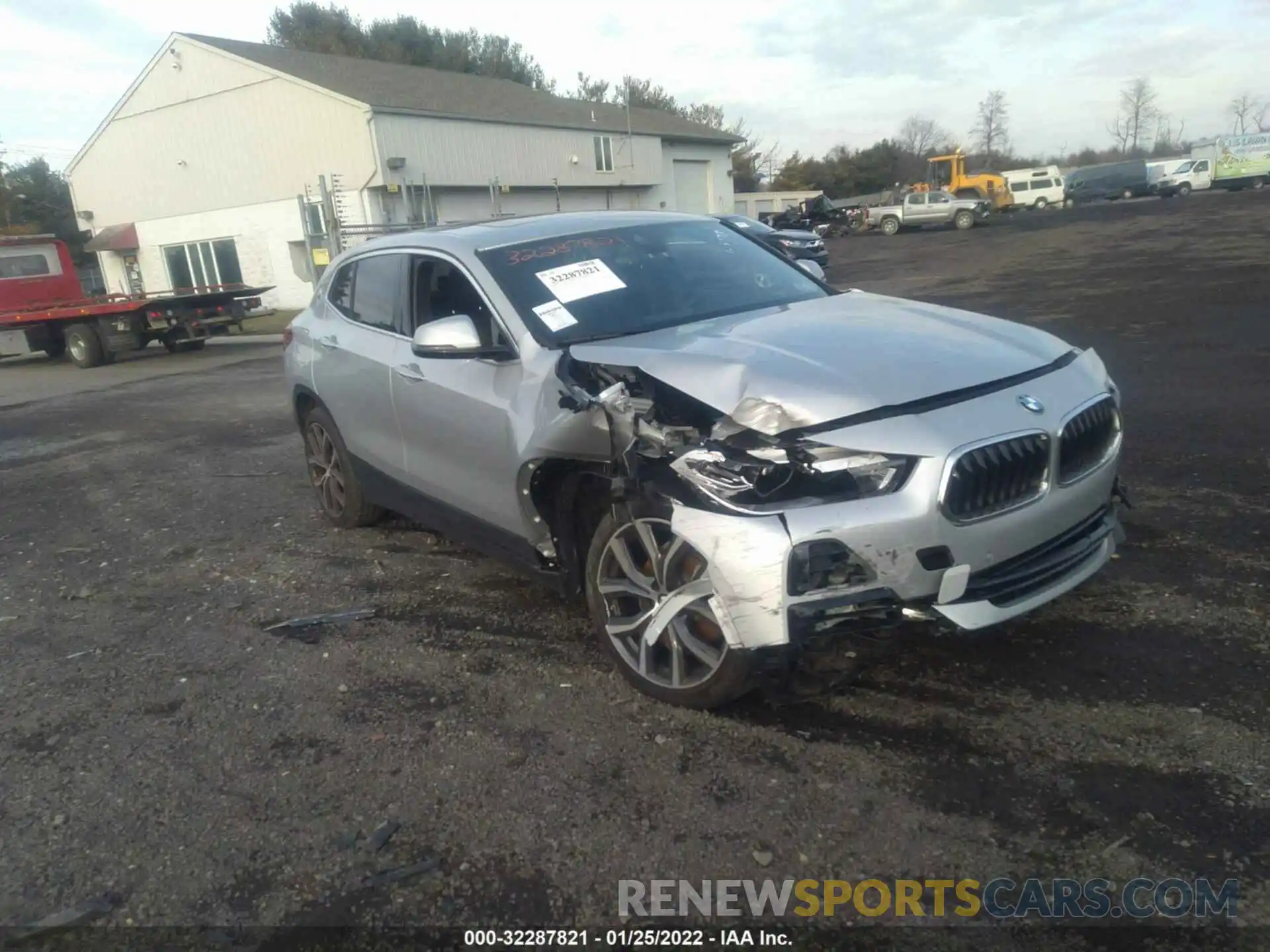 1 Photograph of a damaged car WBXYJ1C00M5S79124 BMW X2 2021