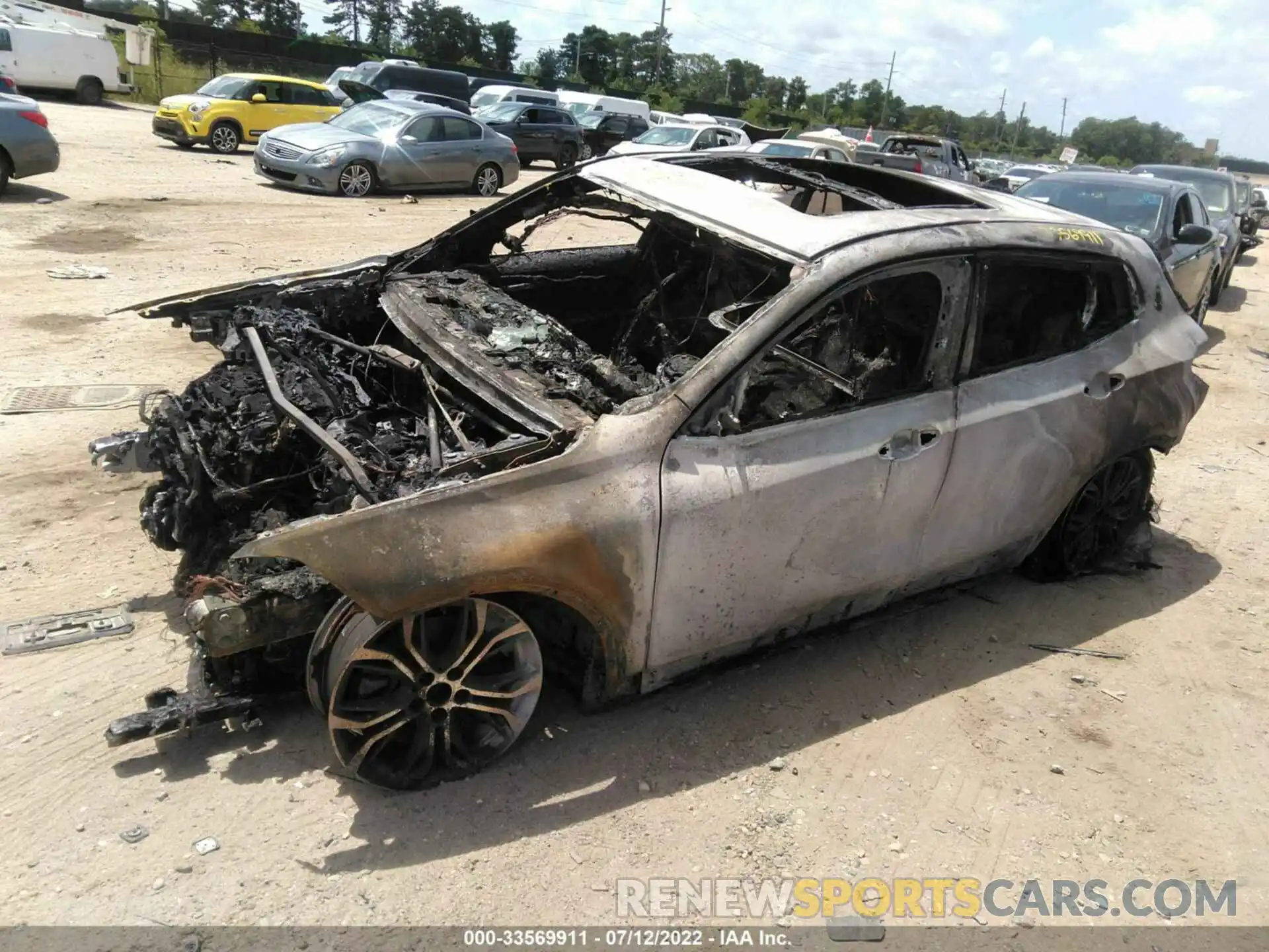 2 Photograph of a damaged car WBXYJ1C03M5S79117 BMW X2 2021