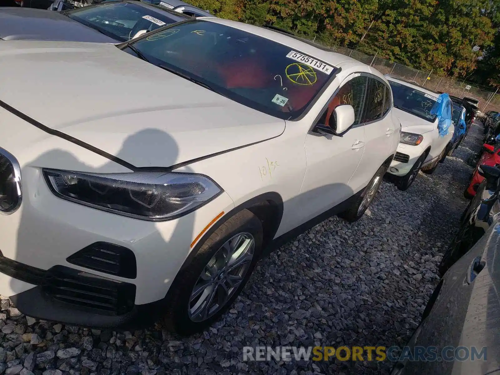 2 Photograph of a damaged car WBXYJ1C07M5S01598 BMW X2 2021