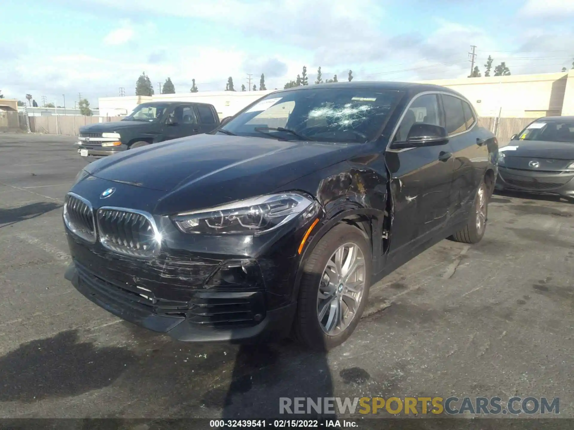 2 Photograph of a damaged car WBXYH9C08N5T56155 BMW X2 2022