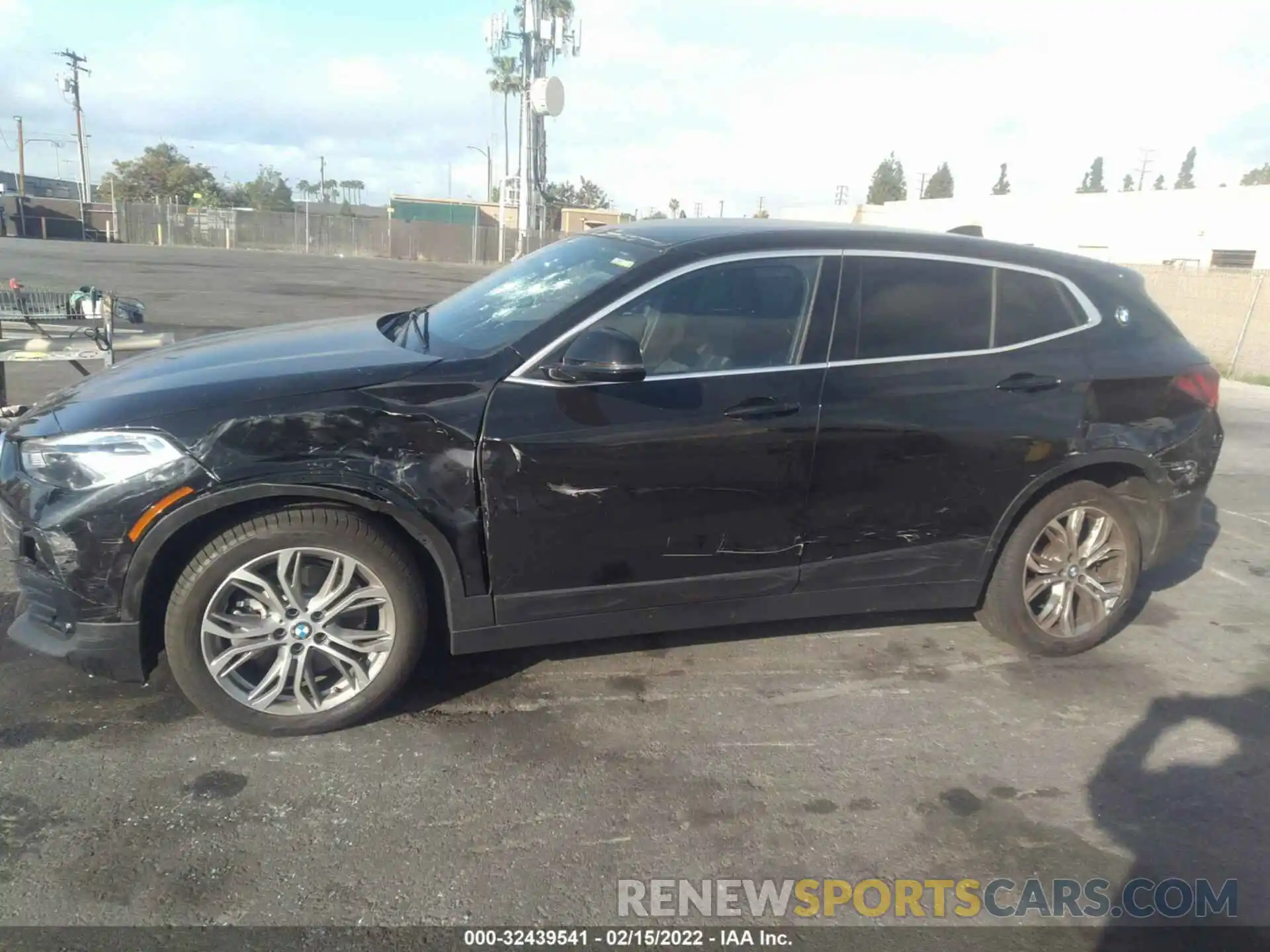 6 Photograph of a damaged car WBXYH9C08N5T56155 BMW X2 2022