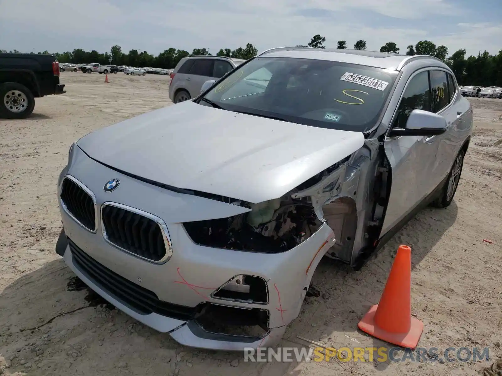 2 Photograph of a damaged car WBXYH9C08N5T69424 BMW X2 2022