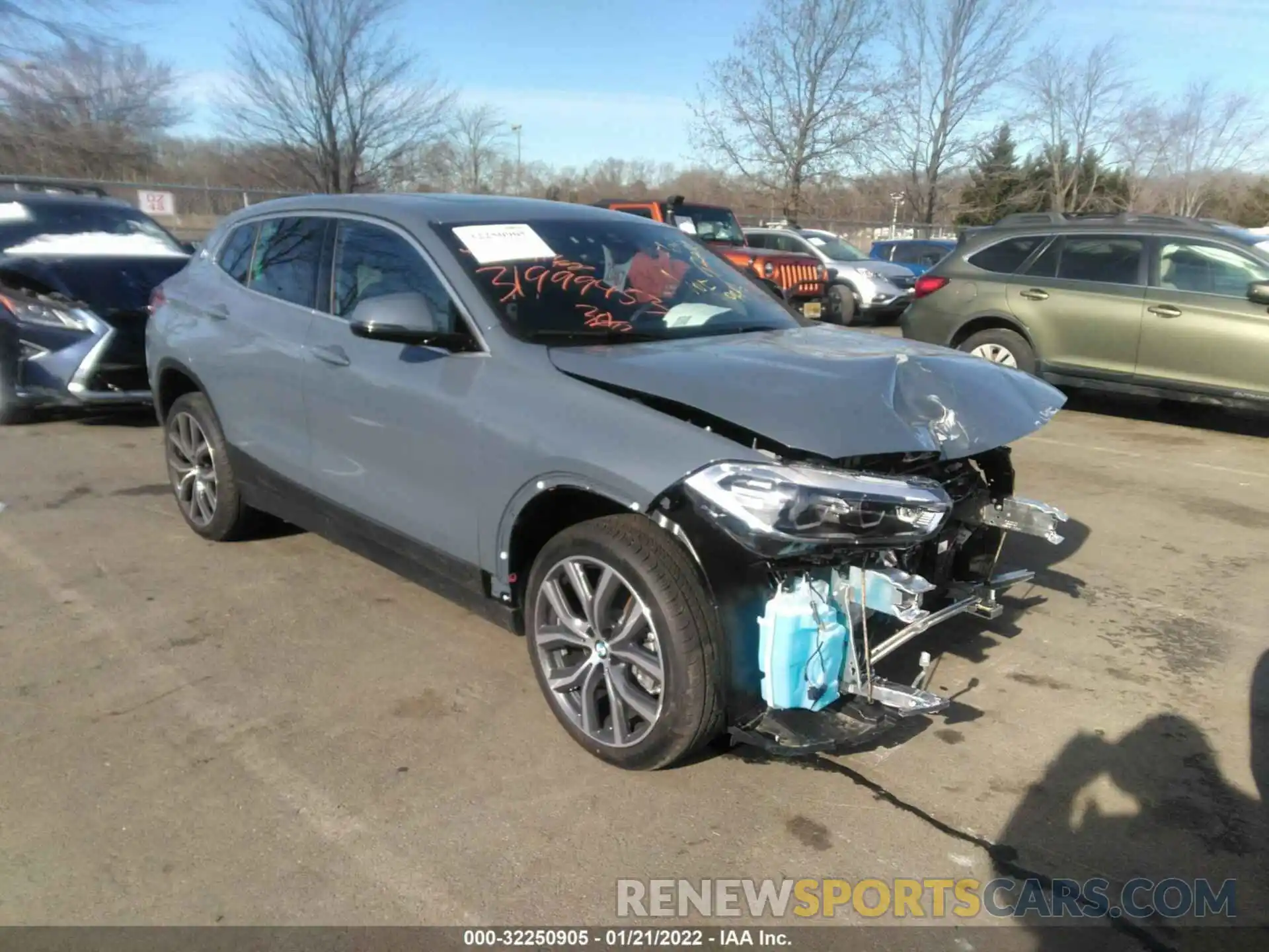 1 Photograph of a damaged car WBXYJ1C02N5U26917 BMW X2 2022