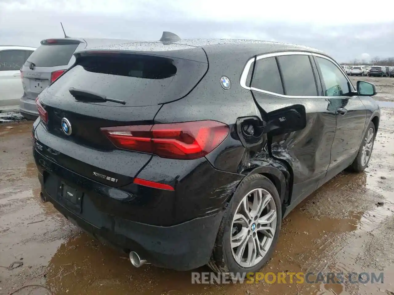 4 Photograph of a damaged car WBXYJ1C09N5U28650 BMW X2 2022