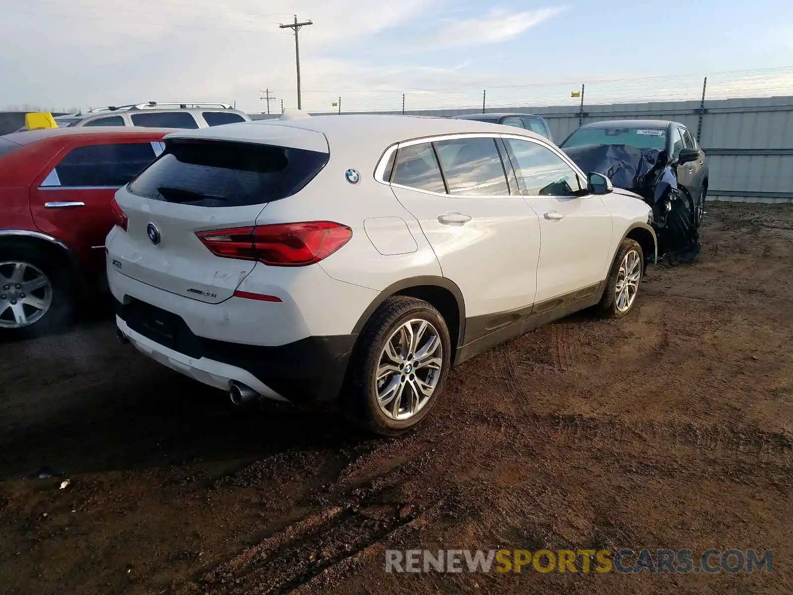 4 Photograph of a damaged car WBXYJ1C07L5P17457 BMW X2 XDRIVE2 2020