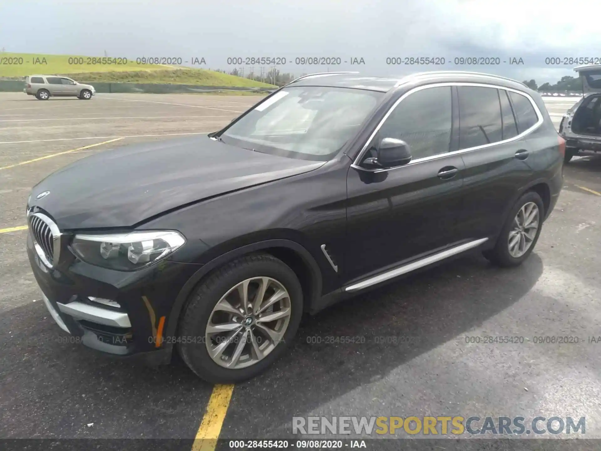 2 Photograph of a damaged car 5UXTR7C50KLF23685 BMW X3 2019