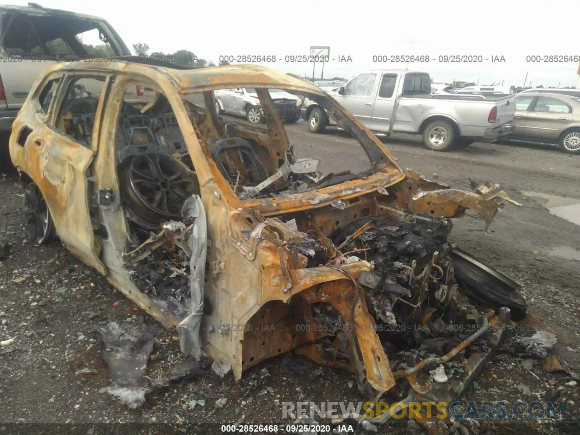 1 Photograph of a damaged car 5UXTR7C50KLF24772 BMW X3 2019