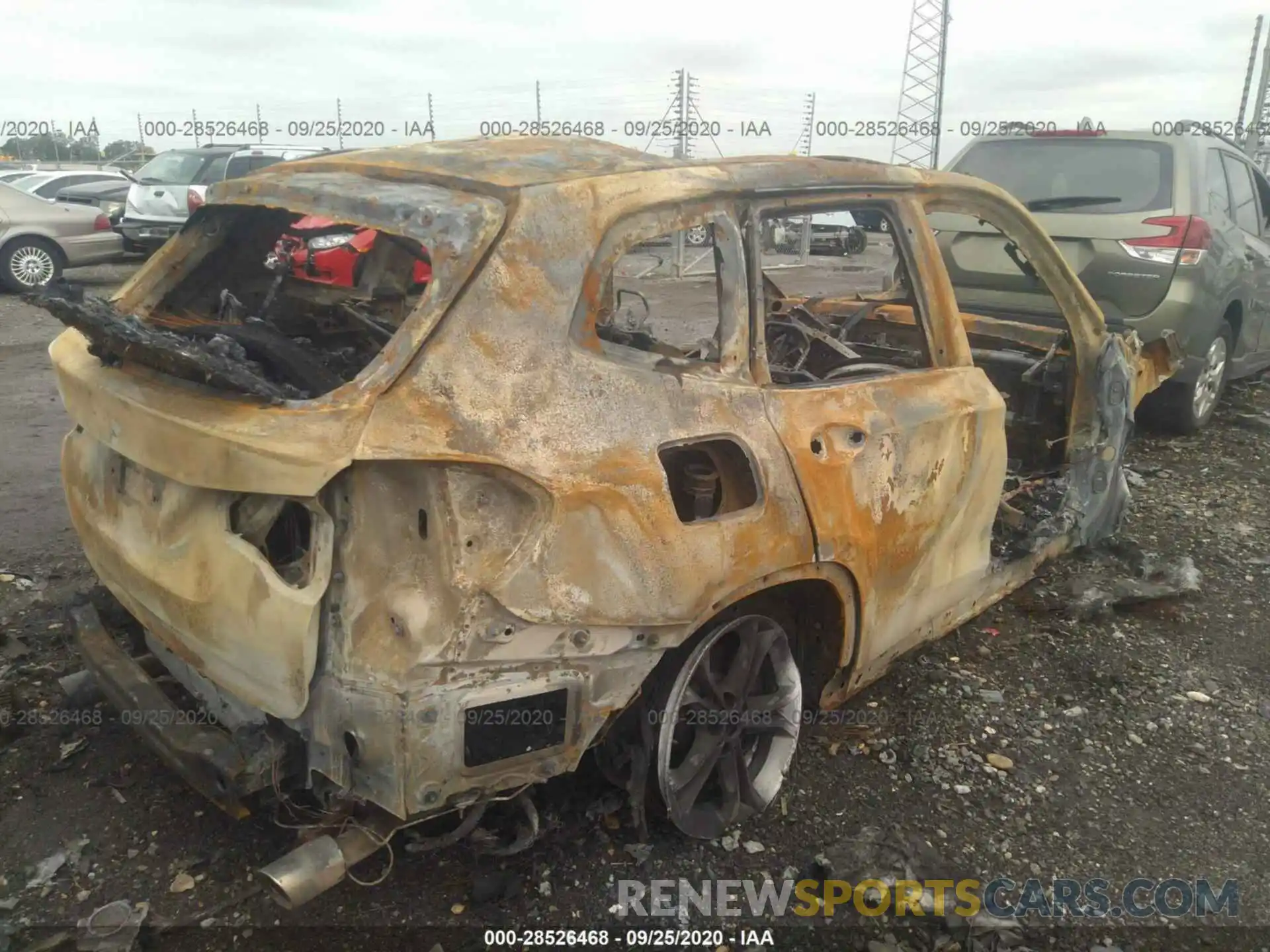 4 Photograph of a damaged car 5UXTR7C50KLF24772 BMW X3 2019