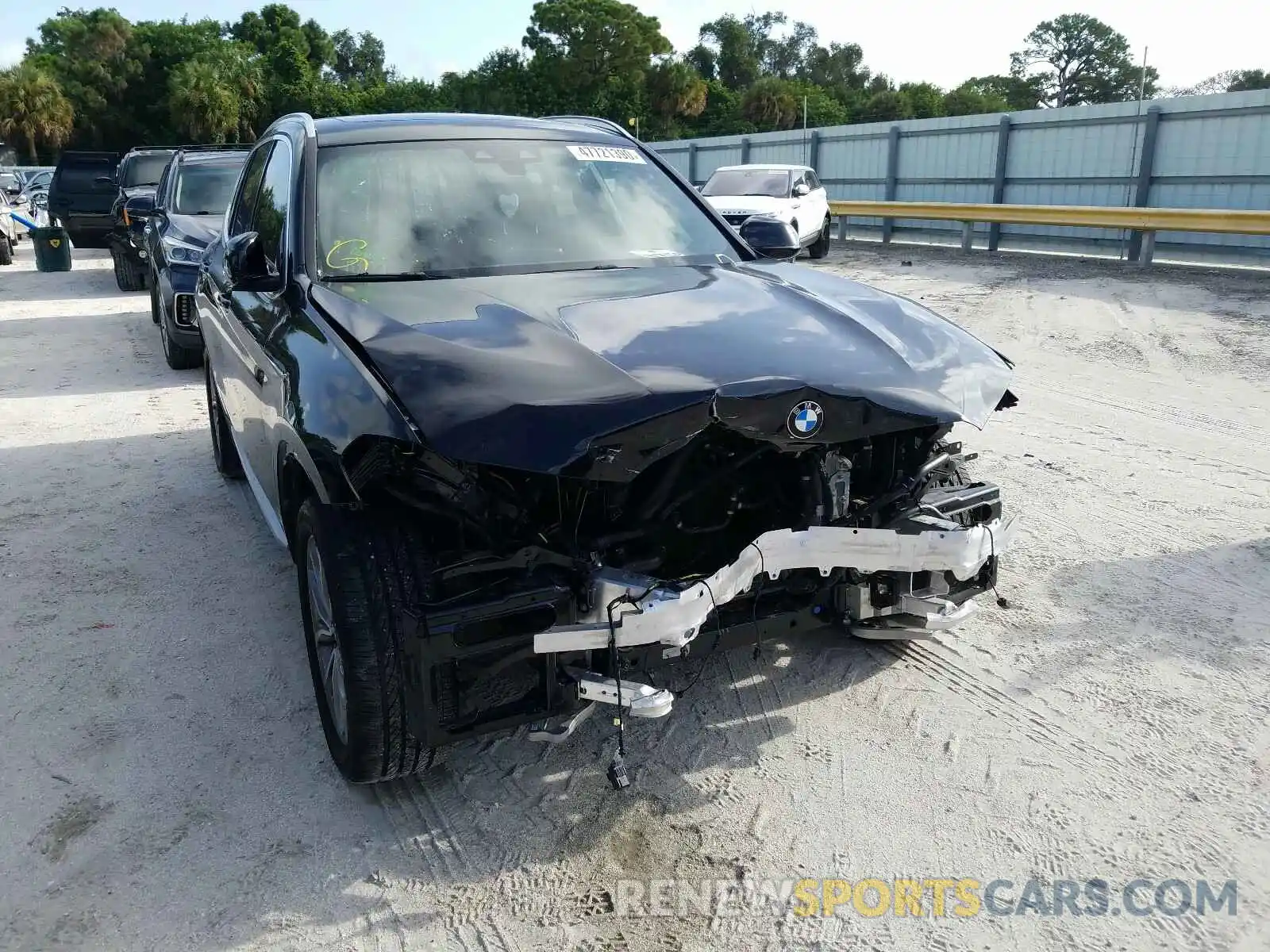 9 Фотография поврежденного автомобиля 5UXTR7C50KLF26778 BMW X3 2019