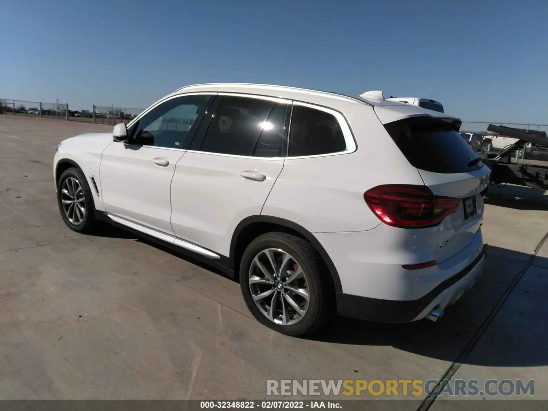 3 Photograph of a damaged car 5UXTR7C50KLF30183 BMW X3 2019