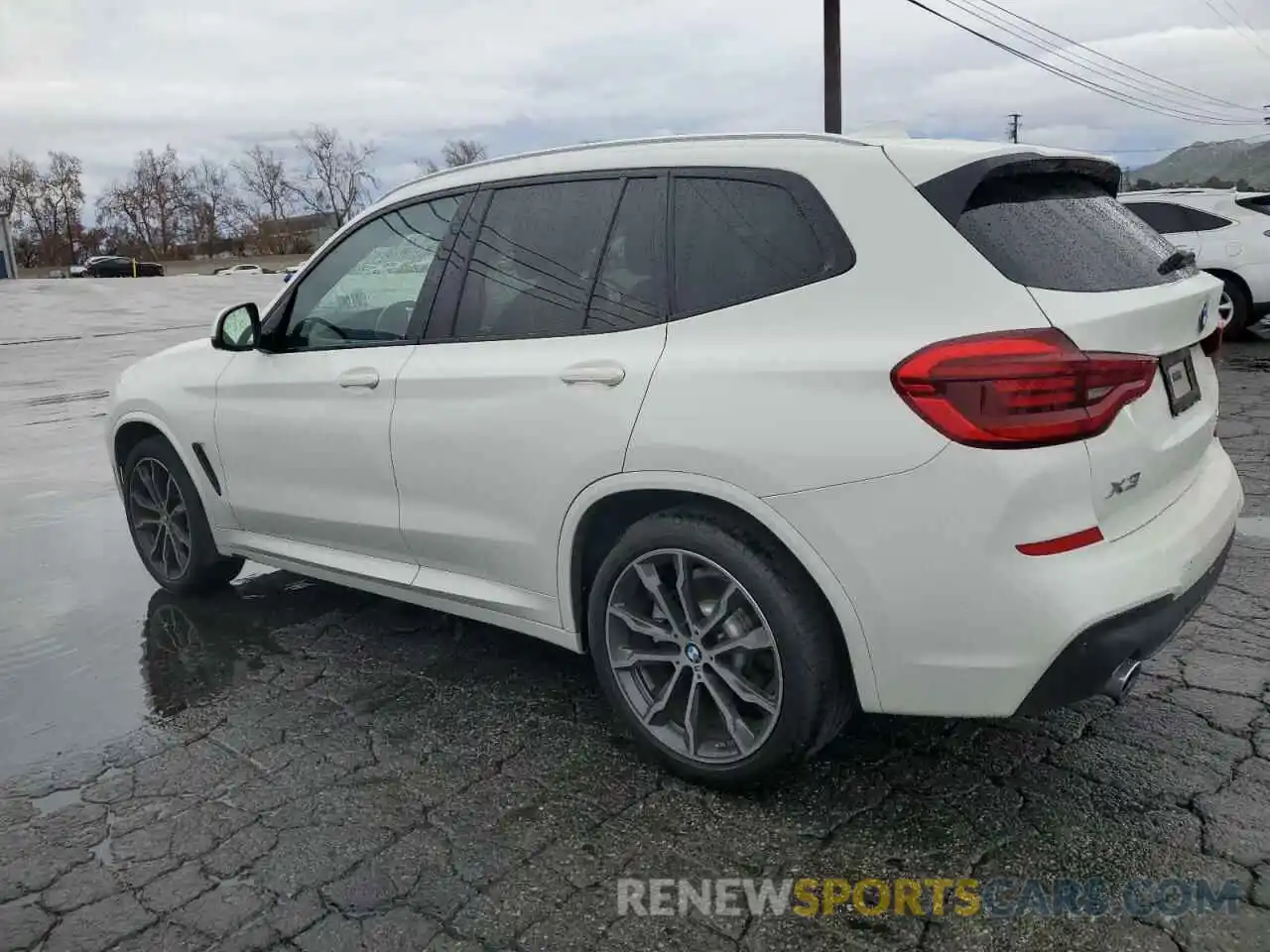 2 Photograph of a damaged car 5UXTR7C50KLF32368 BMW X3 2019