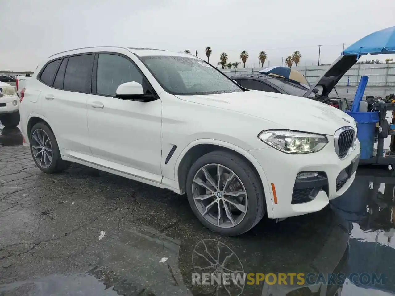 4 Фотография поврежденного автомобиля 5UXTR7C50KLF32368 BMW X3 2019