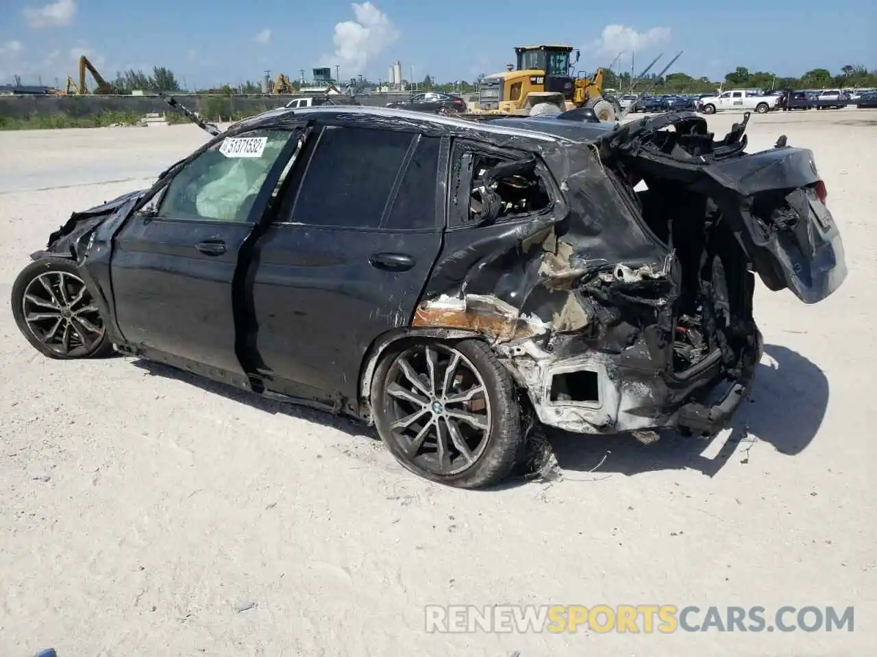 3 Photograph of a damaged car 5UXTR7C50KLF32614 BMW X3 2019