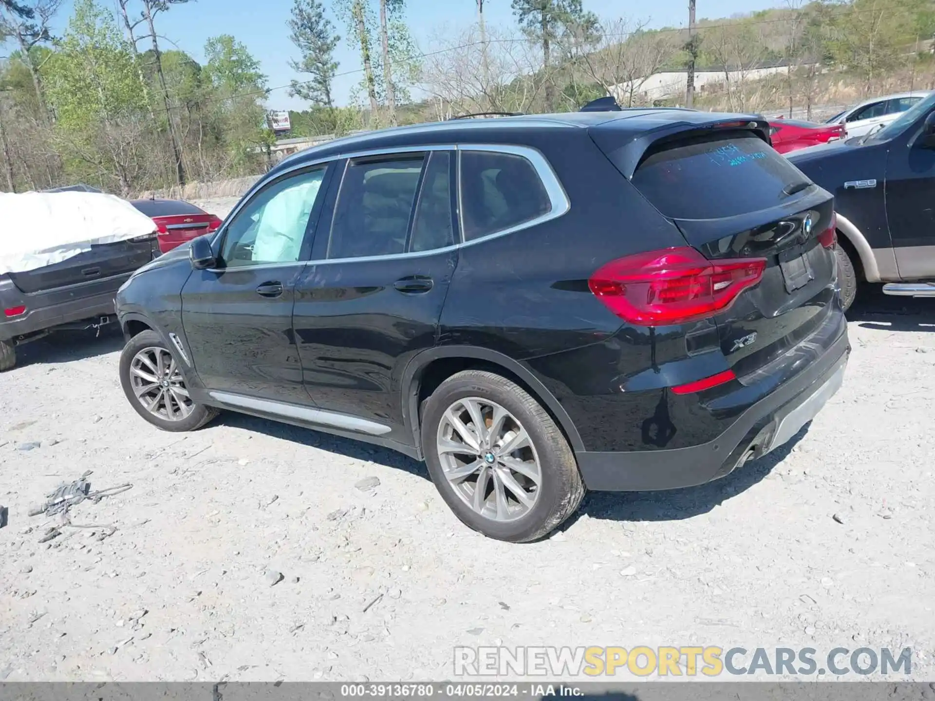 3 Photograph of a damaged car 5UXTR7C50KLF34587 BMW X3 2019