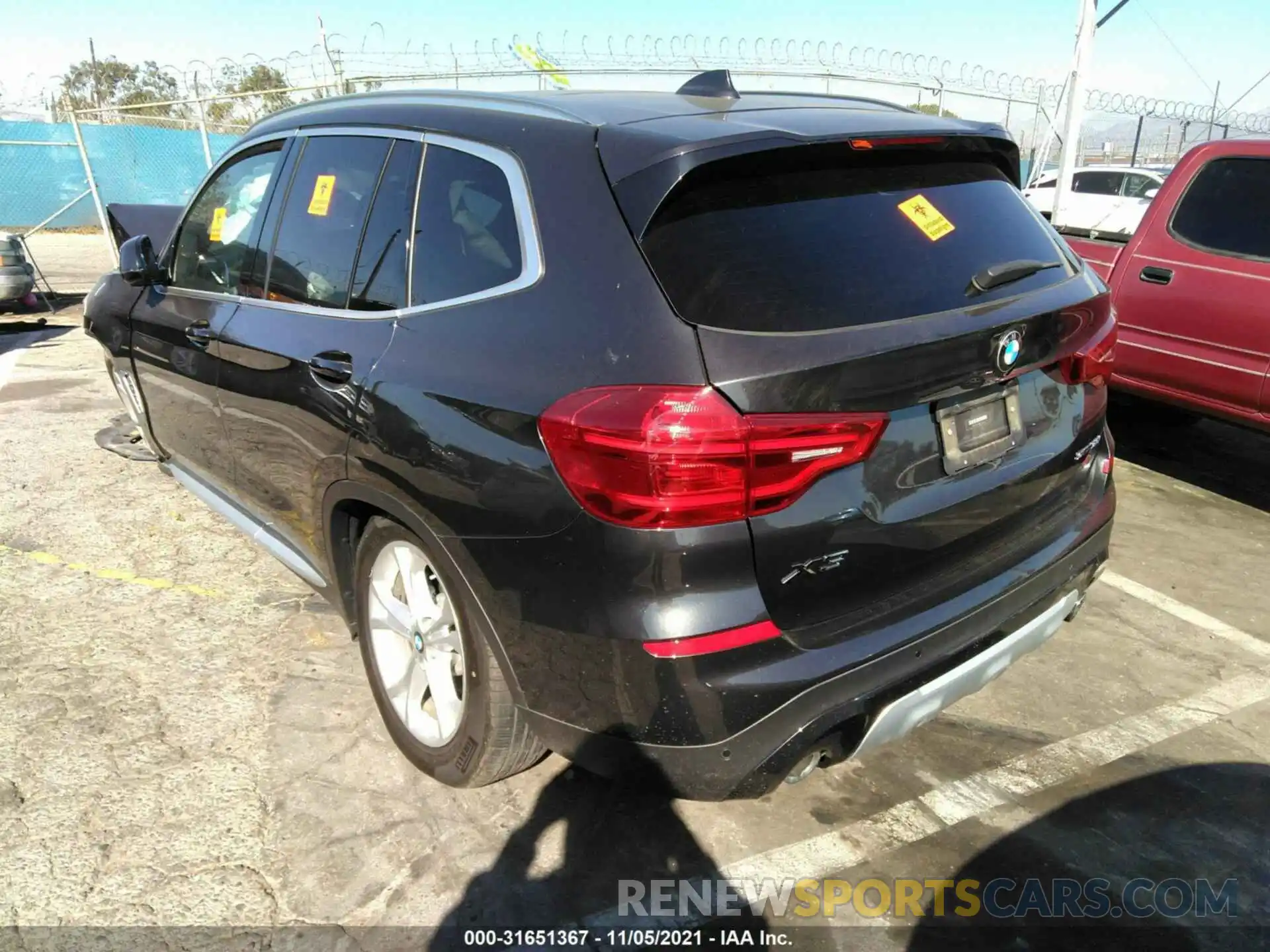 3 Photograph of a damaged car 5UXTR7C50KLF35688 BMW X3 2019