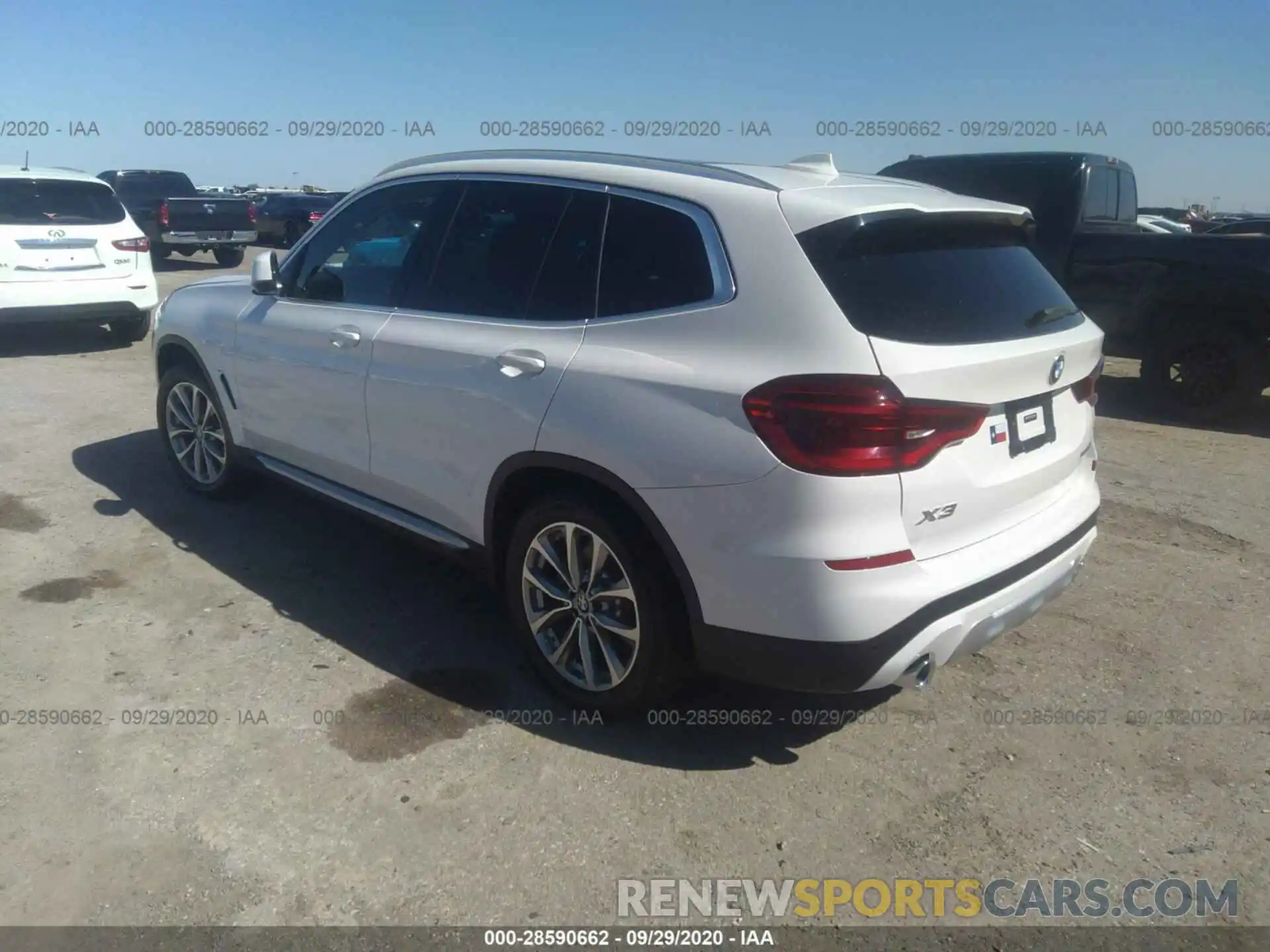 3 Photograph of a damaged car 5UXTR7C50KLF36677 BMW X3 2019