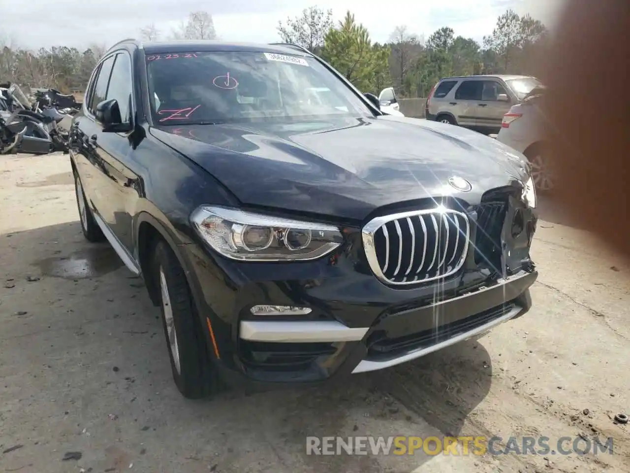 1 Photograph of a damaged car 5UXTR7C50KLR39720 BMW X3 2019