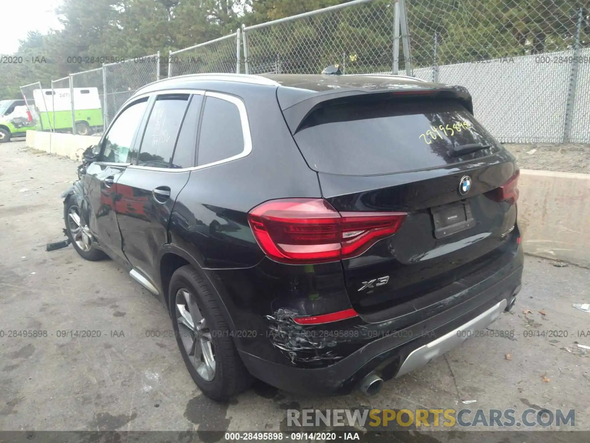 3 Photograph of a damaged car 5UXTR7C50KLR44349 BMW X3 2019