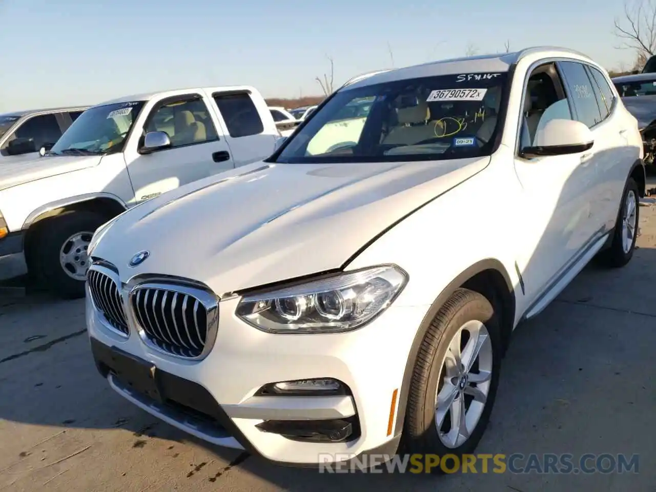 2 Photograph of a damaged car 5UXTR7C50KLR47588 BMW X3 2019