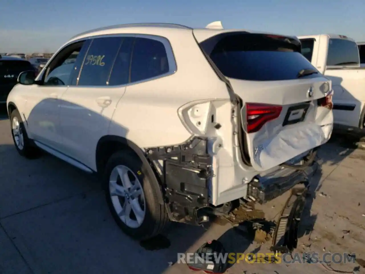 3 Photograph of a damaged car 5UXTR7C50KLR47588 BMW X3 2019