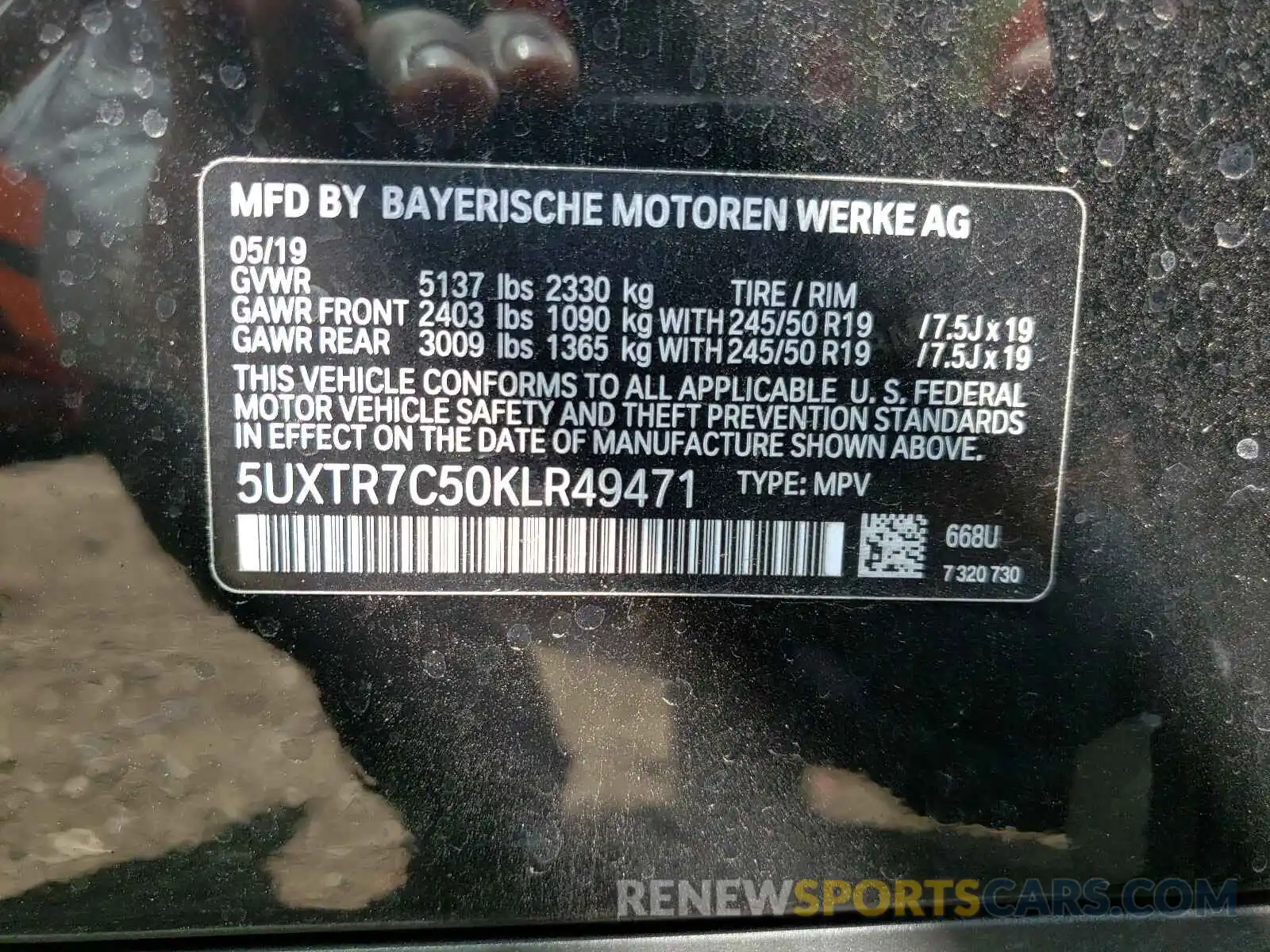 10 Photograph of a damaged car 5UXTR7C50KLR49471 BMW X3 2019