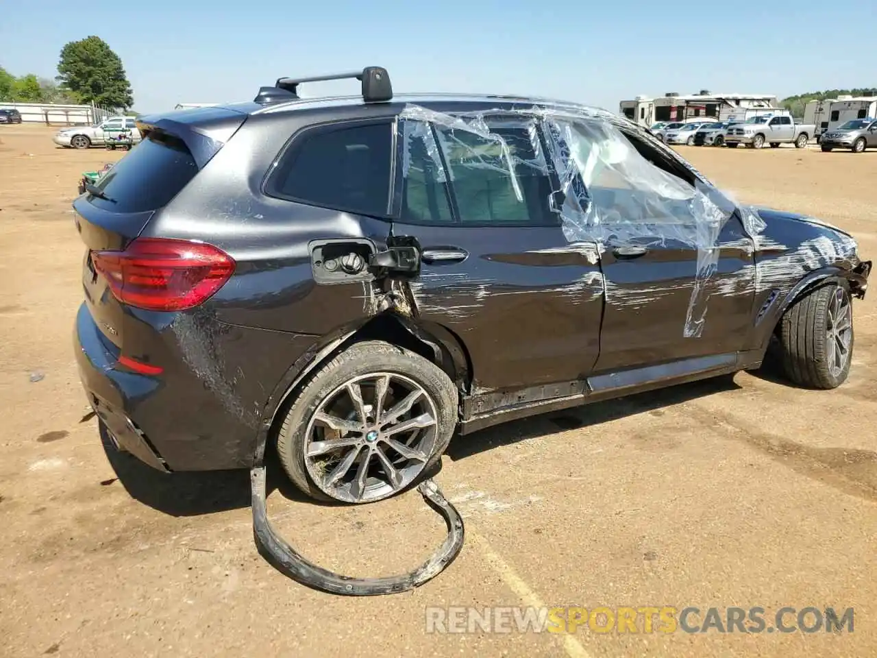 3 Photograph of a damaged car 5UXTR7C51KLE97467 BMW X3 2019