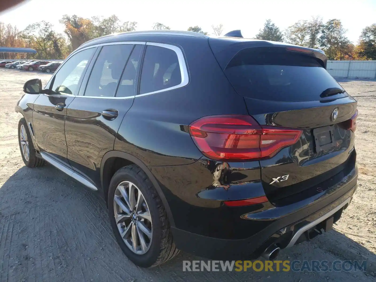 3 Photograph of a damaged car 5UXTR7C51KLE98070 BMW X3 2019