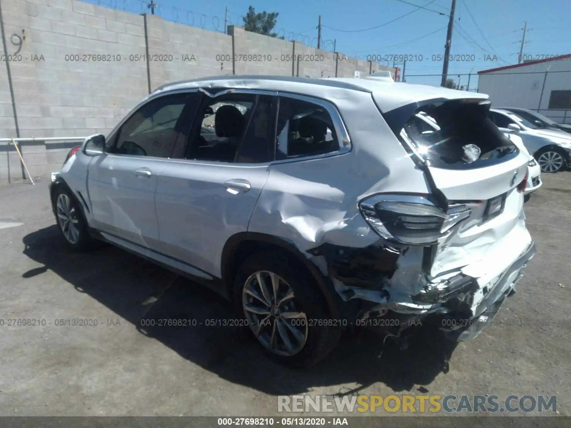 3 Photograph of a damaged car 5UXTR7C51KLE98389 BMW X3 2019