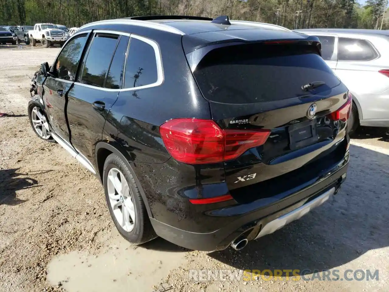 3 Photograph of a damaged car 5UXTR7C51KLF24408 BMW X3 2019