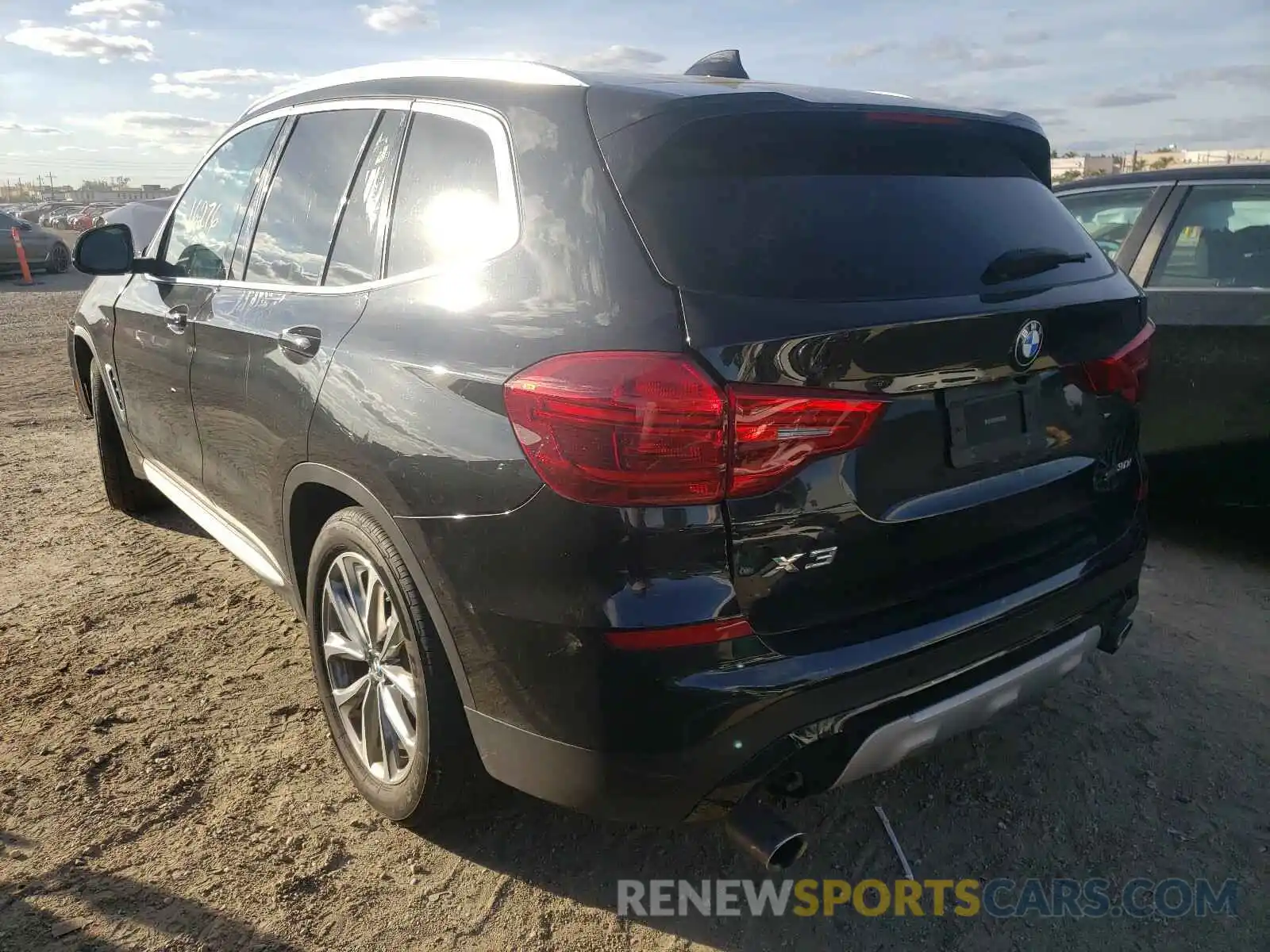 3 Photograph of a damaged car 5UXTR7C51KLF26370 BMW X3 2019